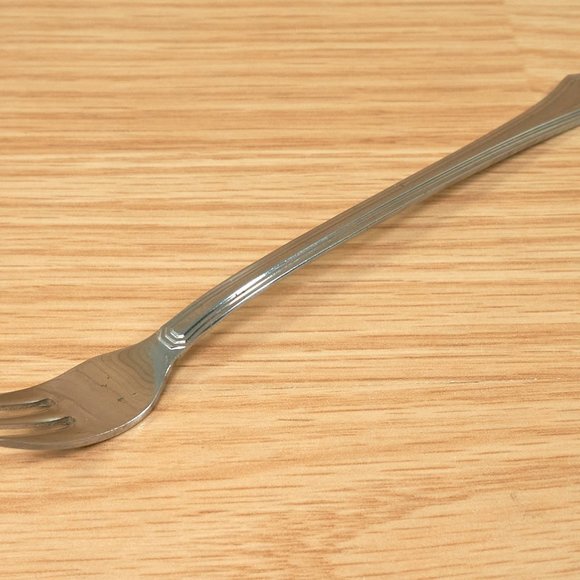 Vintage Excel of Japanese Stainless Steel Pastry Forks, Set of 8, Made in Japan - Picture 6 of 8